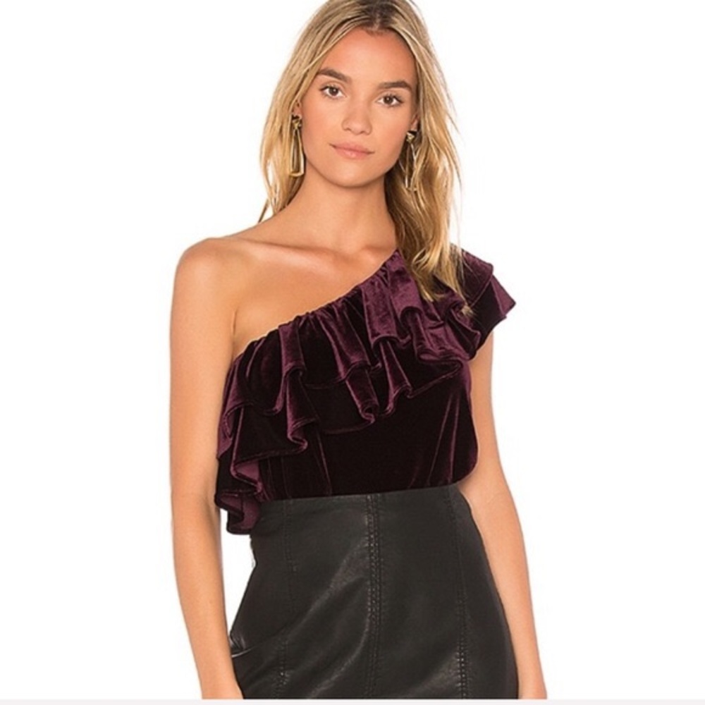 New! Misa Velvet One Shoulder Top
